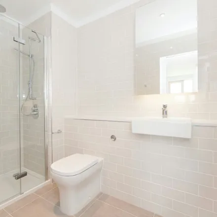 Rent this 2 bed apartment on Mansfield Point in Rodney Road, London