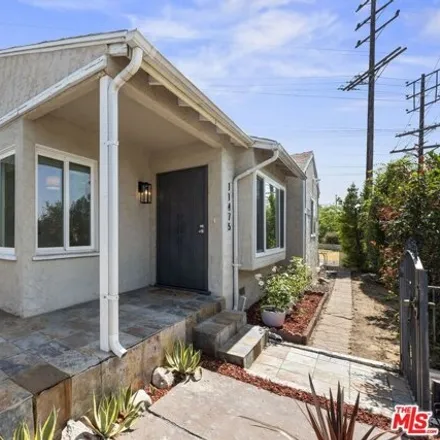 Buy this 3 bed house on 11475 Archwood St in North Hollywood, California