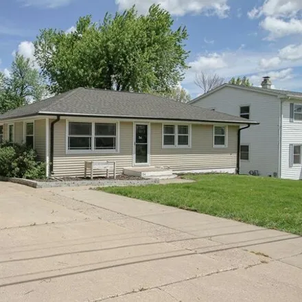 Buy this 3 bed house on 48 29th Avenue Southwest in Cedar Rapids, IA 52404