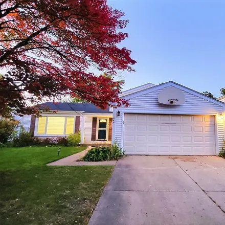 Rent this 4 bed house on 540 Caren Drive in Buffalo Grove, Lake County