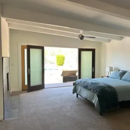 Rent this 5 bed house on Paradise Valley in AZ, 85253