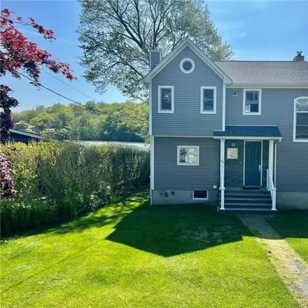 Buy this 2 bed house on 49 Lakeside Road in Mahopac, NY 10541