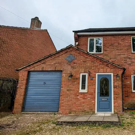 Rent this 4 bed house on Church Farm in Welfen Lane, Claypole