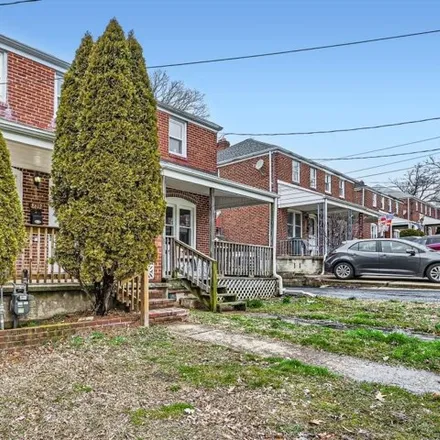 Image 3 - 8612 Oakleigh Road, Parkville, MD 21234, USA - Townhouse for sale