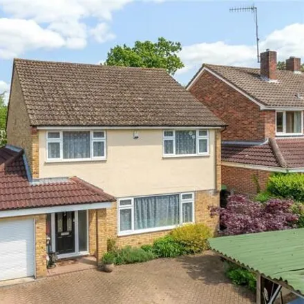 Buy this 5 bed house on St John's Rise in Horsell, GU21 7PN