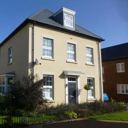 Buy this 5 bed townhouse on 1 Wellesley Close in Heyford Park, OX25 5AP