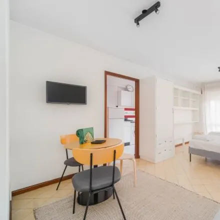 Rent this 2 bed apartment on Viet View in Rua de Cedofeita, 4050-122 Porto