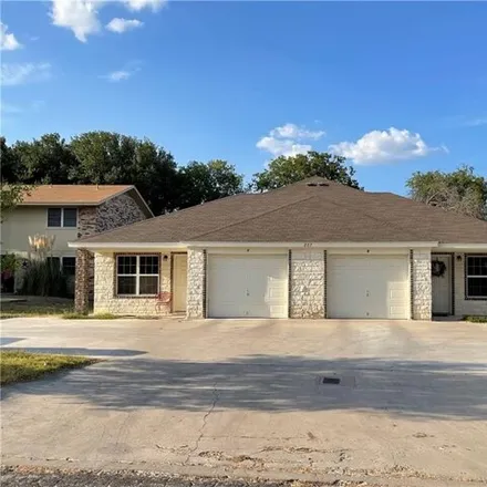 Image 1 - 231 West Cardinal Lane, Harker Heights, TX 76548, USA - House for sale
