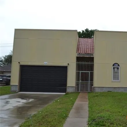 Buy this 3 bed house on 12694 Ashclift Drive in Houston, TX 77082