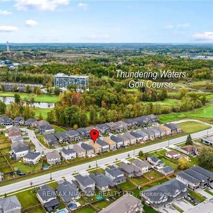 Rent this 1 bed apartment on Thundering Waters Golf Club in Clubview Lane, Niagara Falls