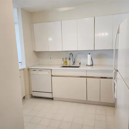 Rent this 1 bed apartment on 164 West Broadway in City of Long Beach, NY 11561