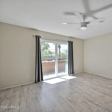 Image 3 - 2600 East Fairmount Avenue, Phoenix, AZ 85016, USA - Apartment for rent