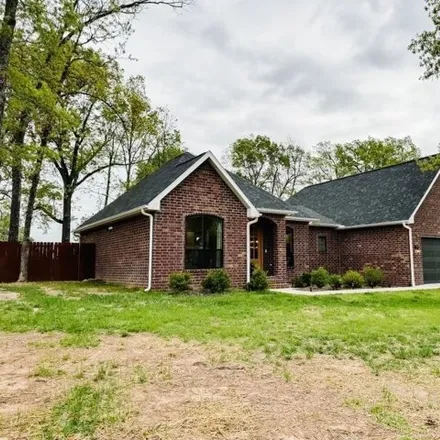 Buy this 4 bed house on 138 Bruin Court in Mountain Home, AR 72653