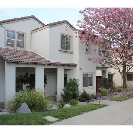 Rent this 4 bed house on 26381 St David Street in Bryn Mawr, Loma Linda