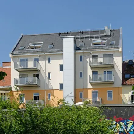 Rent this 3 bed apartment on Hellweg in Eckertstraße 7, 8020 Graz
