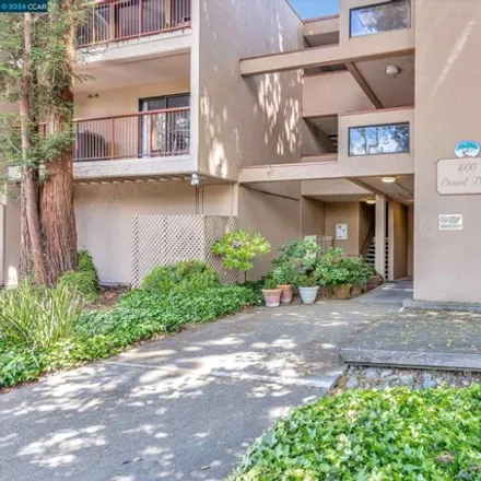Buy this 2 bed condo on 1188 Lincoln Avenue in Walnut Creek, CA 94596