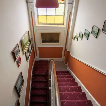 Image 4 - Garville House, Garville Avenue, Rathgar, Dublin, D06 YP40, Ireland - Apartment for rent