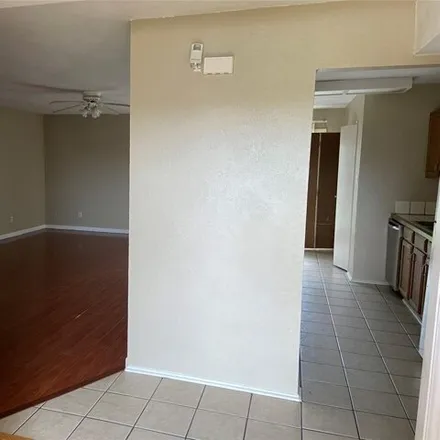 Image 6 - 719 Roaming Road Drive, Allen, TX 75003, USA - House for rent