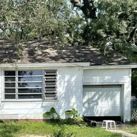 Buy this 3 bed house on 936 East Lee Street in Pensacola, FL 32503