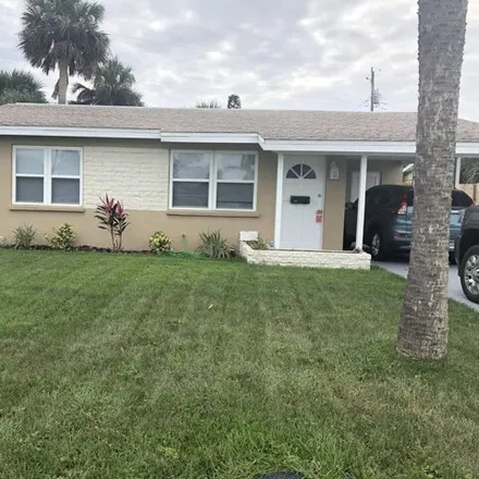 Rent this 2 bed house on 18 Seaview Drive in Ormond Beach, FL 32176