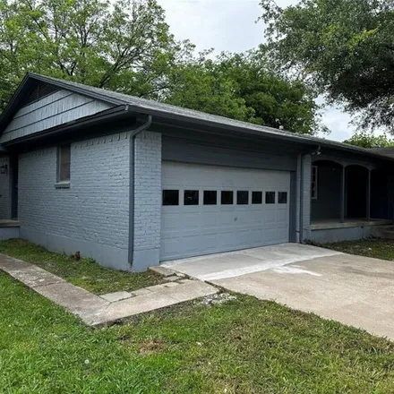 Buy this 3 bed house on 11057 Delford Circle in Dallas, TX 75228