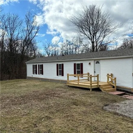 Buy this studio apartment on 839 Windy Acres Road in Bell Township, PA 15681