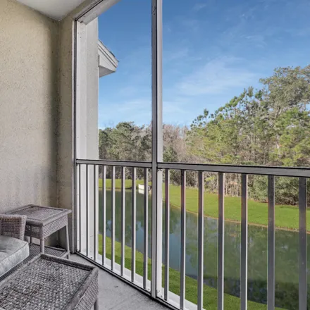 Buy this 1 bed condo on 8290 Gate Parkway West in Jacksonville, FL 32216