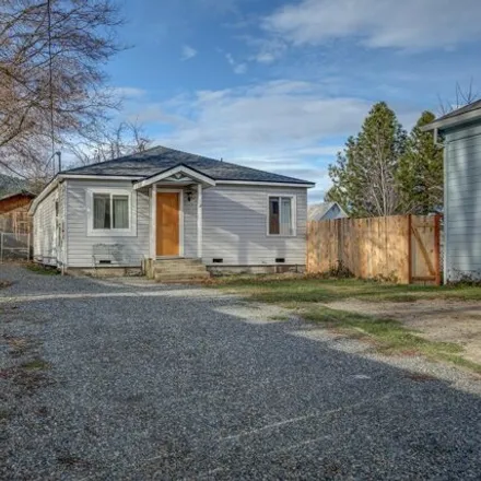 Buy this 2 bed house on 729 Main Street in Etna, Siskiyou County