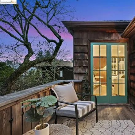Buy this 2 bed house on 1201 Shattuck Avenue in Berkeley, CA 94709