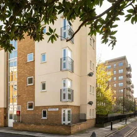 Image 2 - Munday House, Deverell Street, London, SE1 4EX, United Kingdom - Apartment for rent