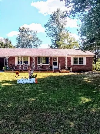 Buy this 3 bed house on TN 100 in Decaturville, Decatur County