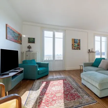 Rent this 2 bed apartment on 123 Avenue Berthelot in 69007 Lyon, France