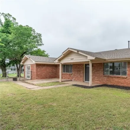 Buy this 3 bed house on 2753 South Air Depot Boulevard in Midwest City, OK 73110