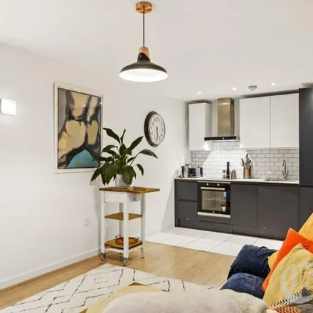 Image 1 - Hudson House, Chadwell Lane, London, N8 7RX, United Kingdom - Apartment for rent