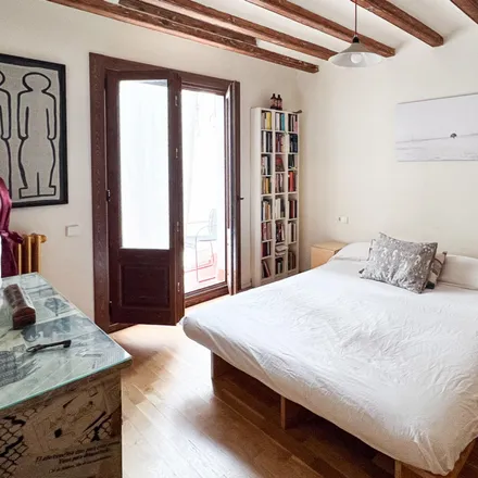 Rent this 2 bed apartment on J K Asian Food S L in Carrer de Sant Pau, 08001 Barcelona