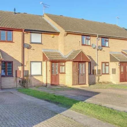 Buy this 2 bed house on Clipstone Brook Lower School in Brooklands Drive, Leighton Buzzard