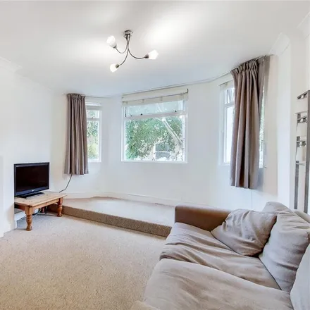 Rent this 1 bed apartment on 40 Saltram Crescent in London, W9 3HR