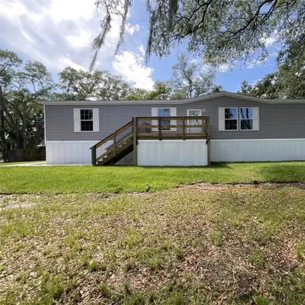 Buy this studio apartment on 11889 Mabrey Avenue in Allens, Hillsborough County