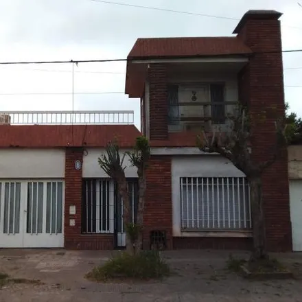 Image 2 - Larrea 2149, Villa Urquiza, Rosario, Argentina - House for sale