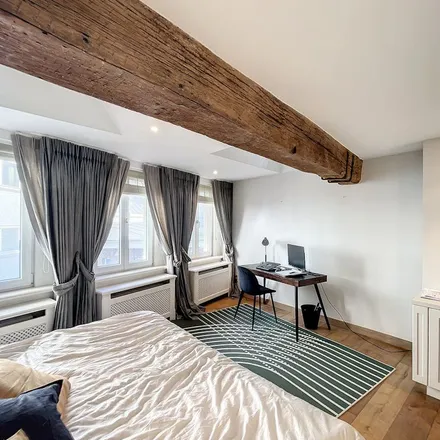 Rent this 1 bed apartment on Borreputsteeg 6 in 9000 Ghent, Belgium