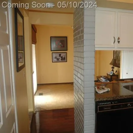 Image 7 - 5209 North Potomac Run, West Bloomfield Township, MI 48322, USA - House for sale