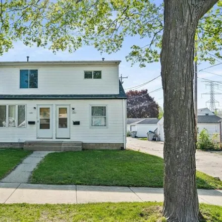 Buy this studio house on 6181 in 6183 North 38th Street, Milwaukee