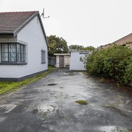 Image 6 - Thornton, Forest Drive Extension, Cape Town, 7535, South Africa - Apartment for rent