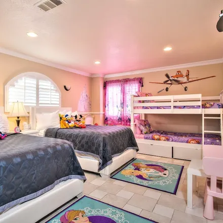 Rent this 6 bed house on Anaheim
