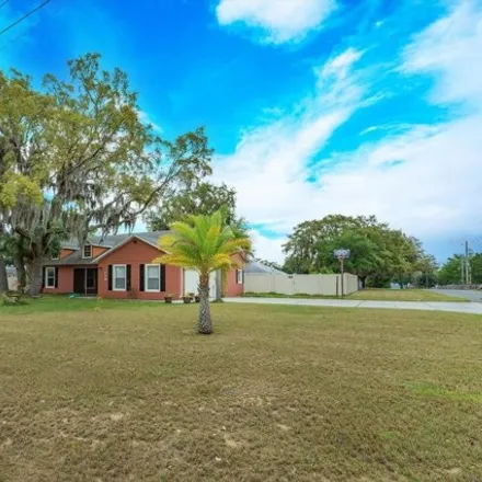 Image 2 - 408 South Florida Avenue, Howey-in-the-Hills, Lake County, FL 34737, USA - House for sale