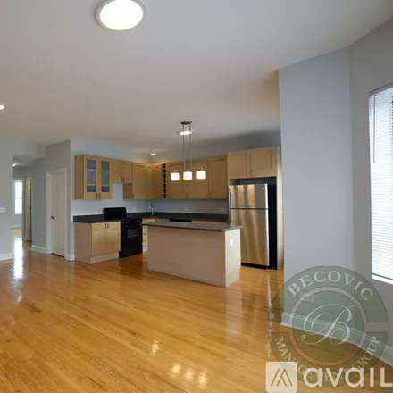 Image 4 - 7528 N Seeley Ave, Unit 304 - Apartment for rent