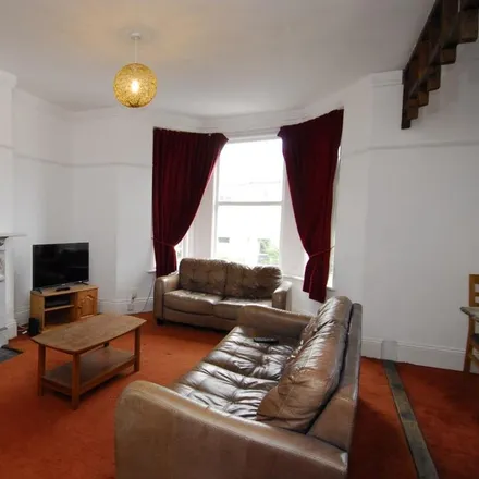 Rent this 2 bed house on 7 Kingsley Road in Plymouth, PL4 6QW