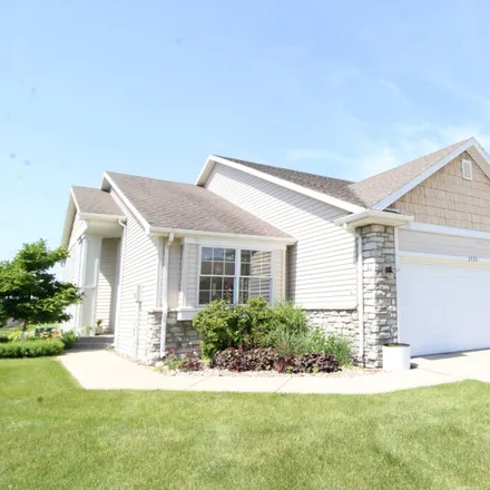 Buy this 2 bed house on 2920 Roxboro Drive in Ames, IA 50010