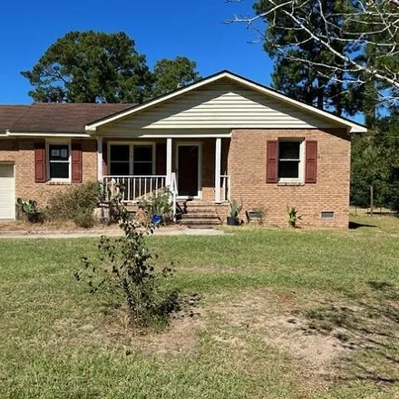 Buy this 3 bed house on 818 Wildlife Road in Craven County, NC 28560
