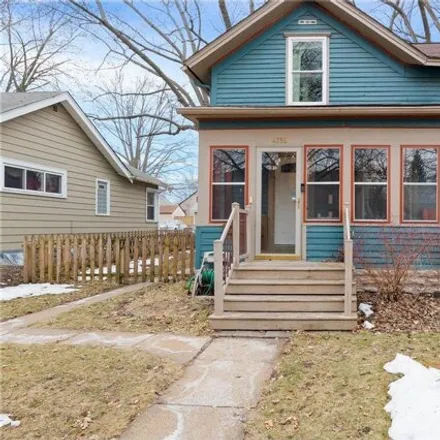 Image 2 - 4359 North Russell Avenue, Minneapolis, MN 55412, USA - House for sale